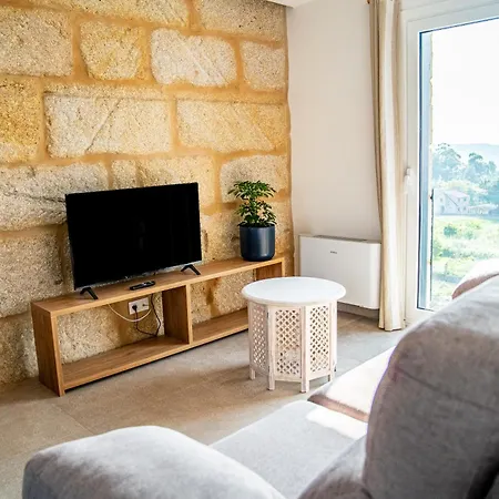 Апартаменты O Da Sina- Refugios Del Capitan As De Guia Альдан