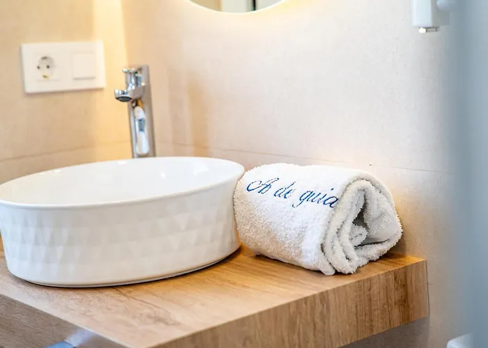 O Da Sina- Refugios Del Capitan As De Guia * Aldán